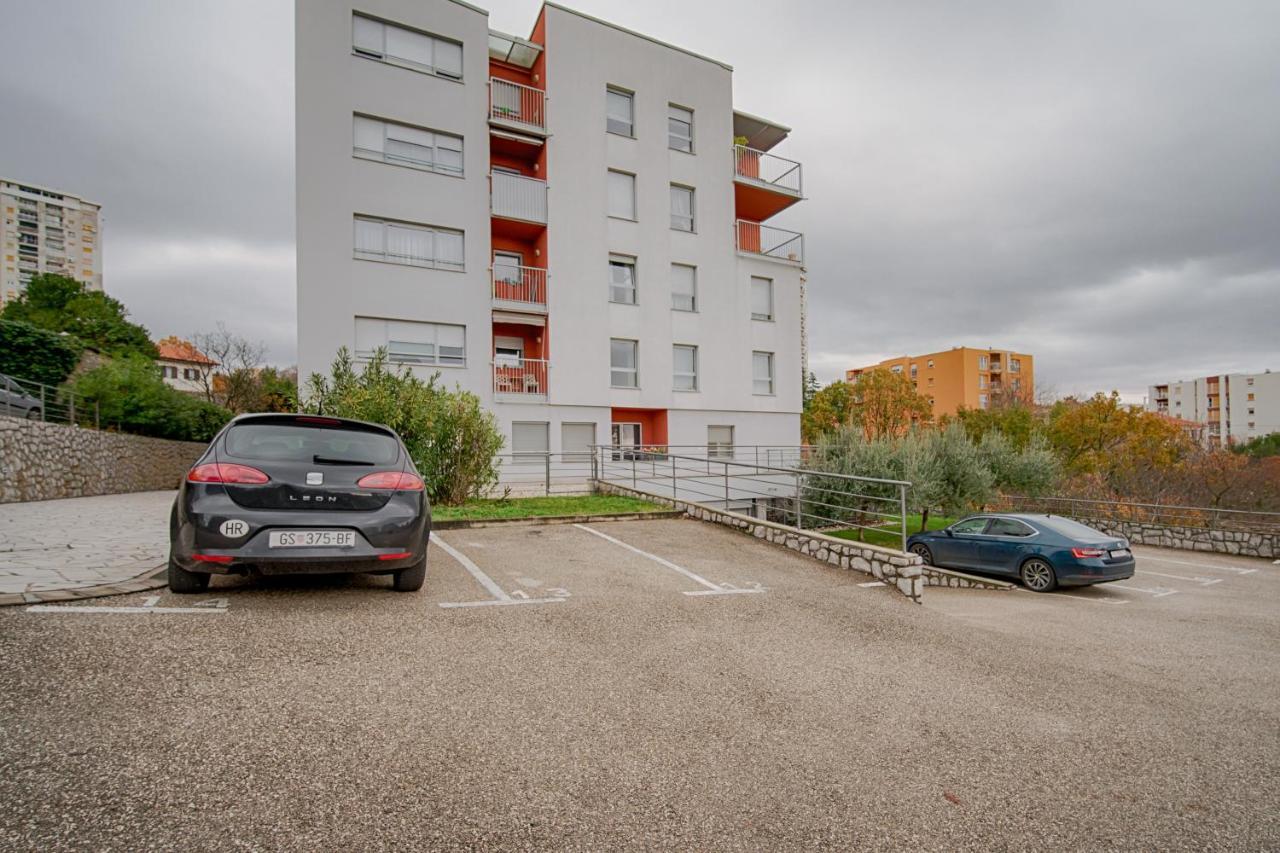 The Perfect Place Apartment Rijeka Luaran gambar